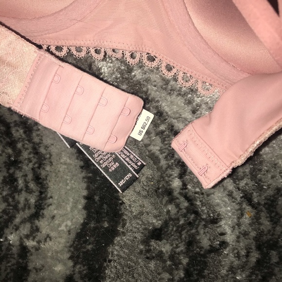 NWT Victoria’s Secret Multi-way Bra 32C - Picture 4 of 5